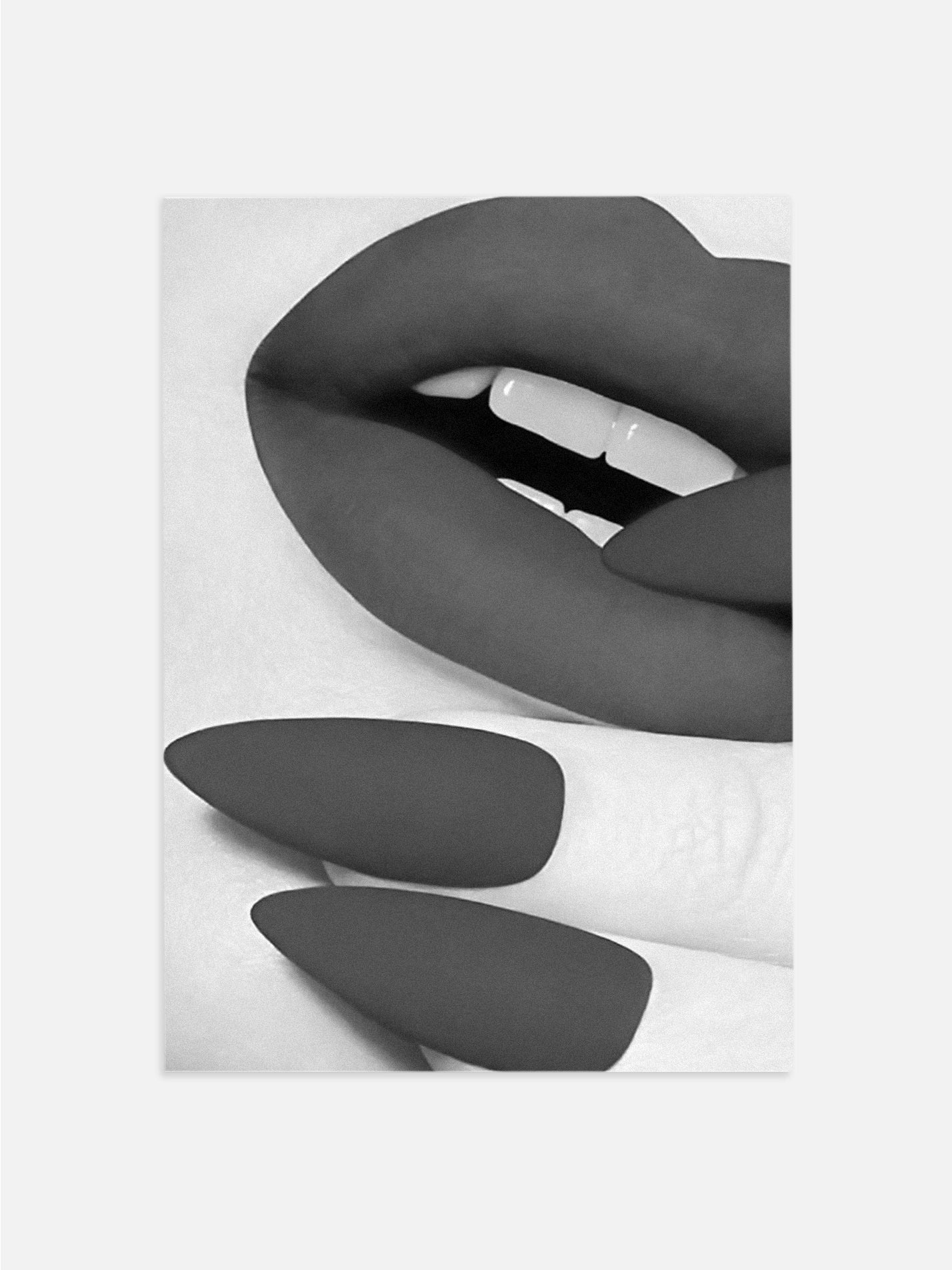 Lips & Nails